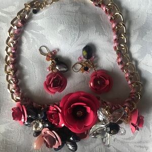 Eye Candy Floral Bouquet Necklace & Earrings